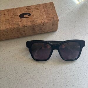 Costa Polarized Sunglasses Black with tinted pink lens